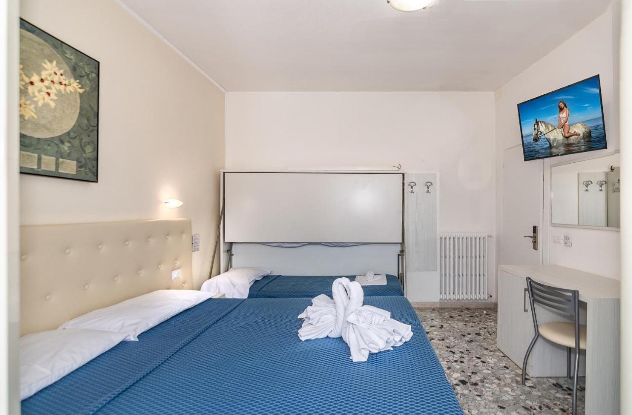 Hotel Caribe В'яреджо Екстер'єр фото